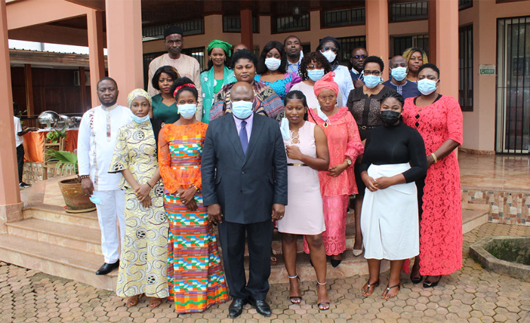 La soci&eacute;t&eacute; civile s'approprie le projet COVID-19 du CNUDHD-AC