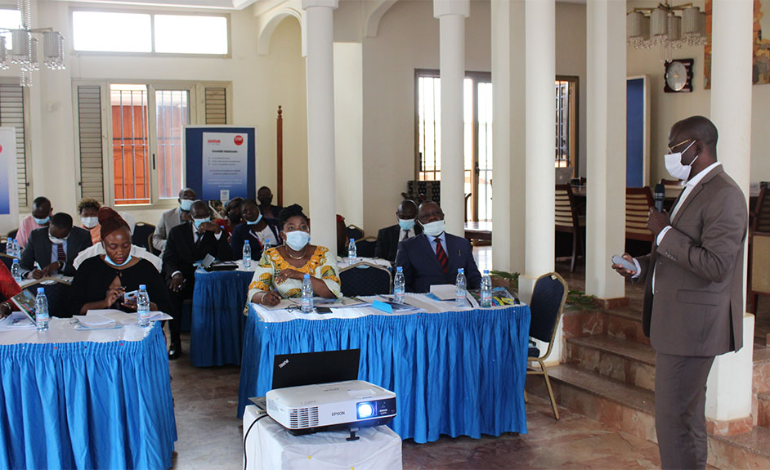 Les minist&egrave;res &eacute;difi&eacute;s sur le projet COVID-19 du CNUDHD-AC