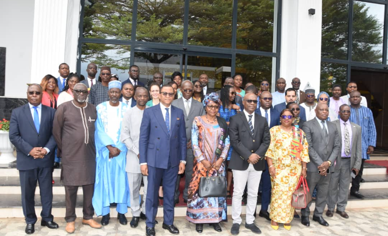 Le CNUDHD-AC promeut les droits de l'homme dans le monde des affaires